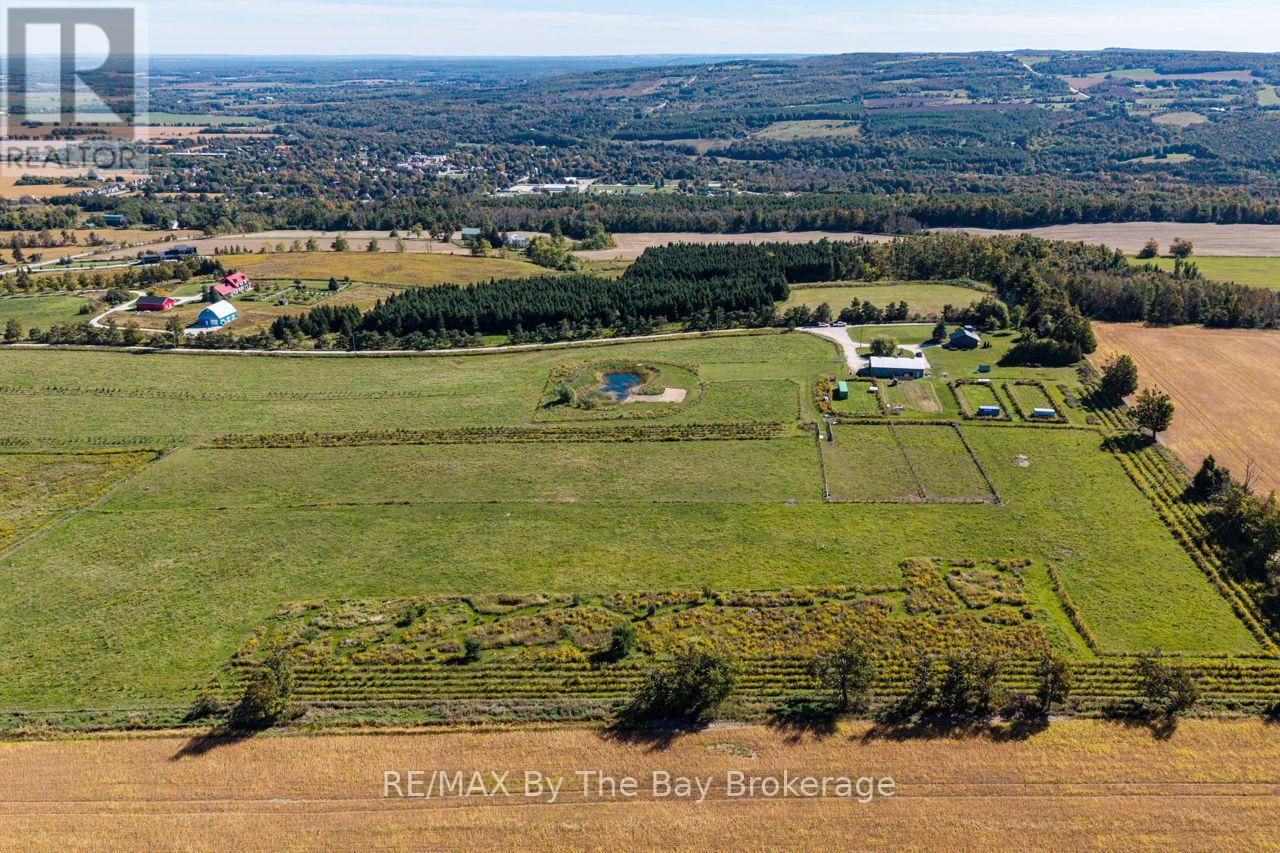 2574 Fairgrounds Road South Road S, Clearview, Ontario  L0M 1G0 - Photo 33 - S13826690