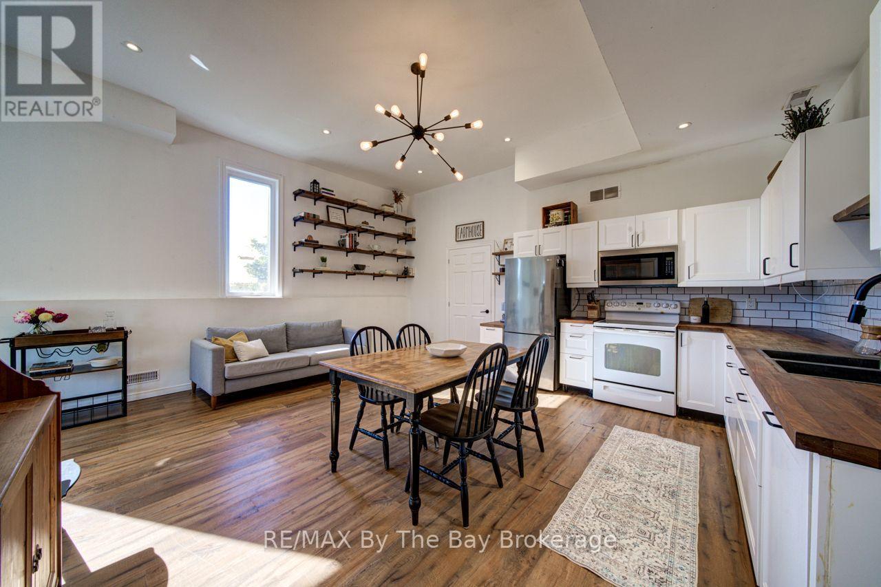 2574 Fairgrounds Road South Road S, Clearview, Ontario  L0M 1G0 - Photo 6 - S13826690