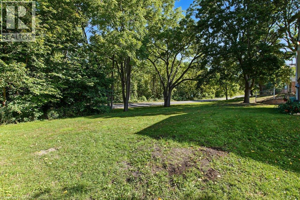 165 Green Valley Drive Unit# 73, Kitchener, Ontario  N2P 1K3 - Photo 34 - 40866495