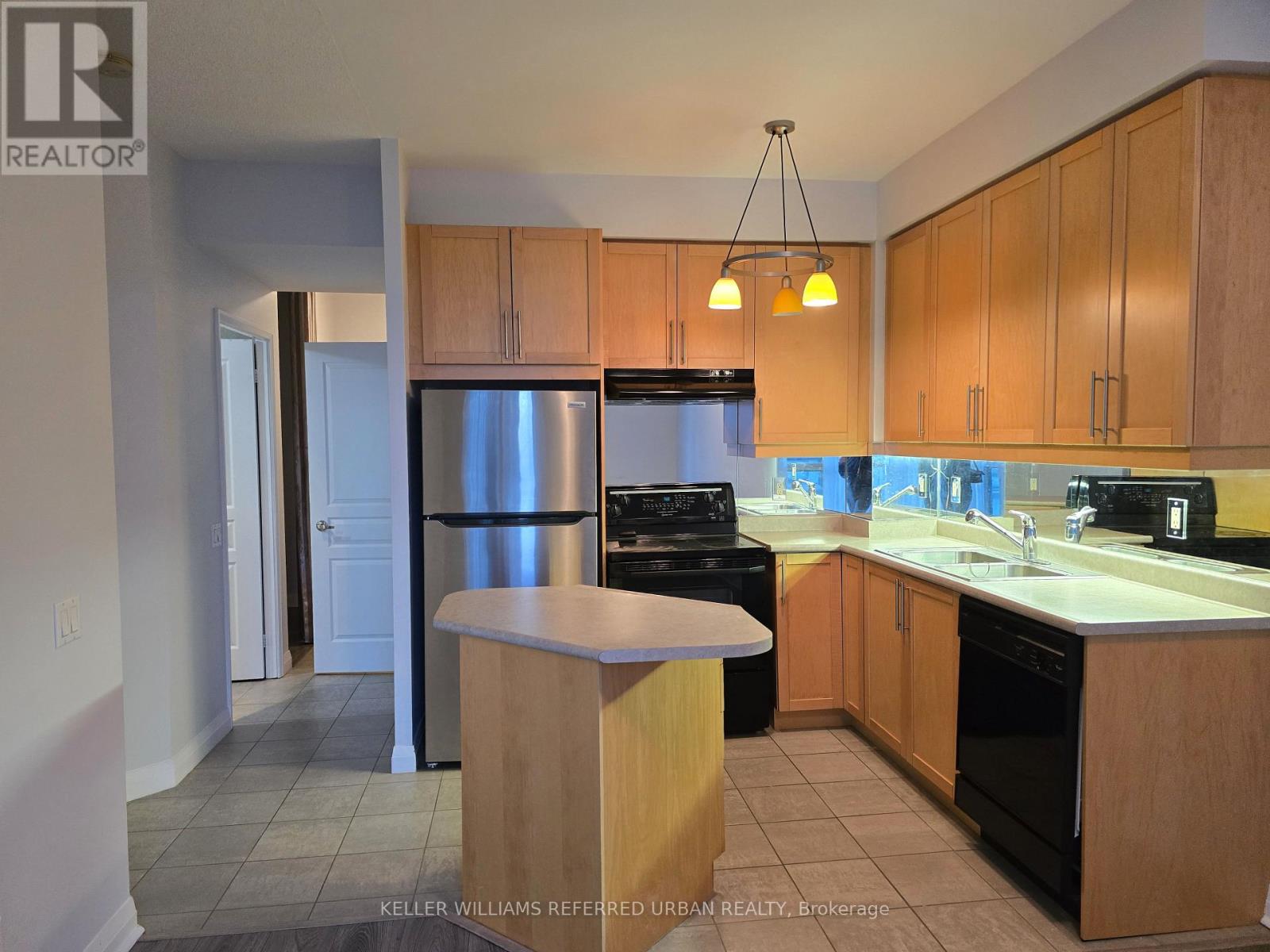1504 - 1121 Bay Street, Toronto, Ontario  M5S 3L9 - Photo 7 - C13679700