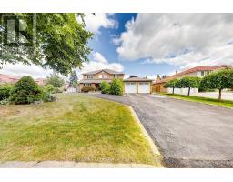 35 LINDEN CRESCENT, Brampton, Ontario