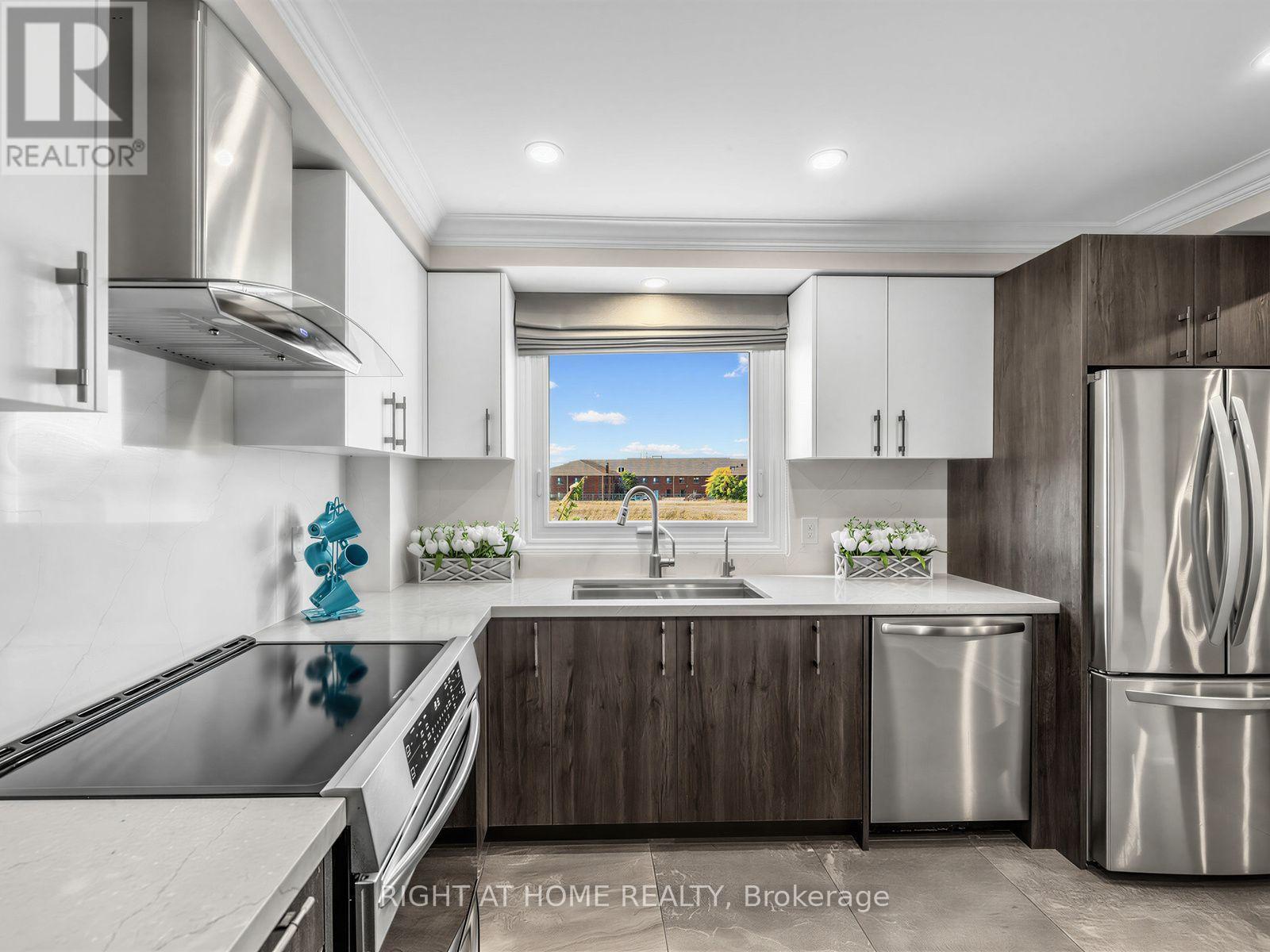 67 Bigham Crescent, Toronto, Ontario  M9C 5C5 - Photo 13 - W13826662