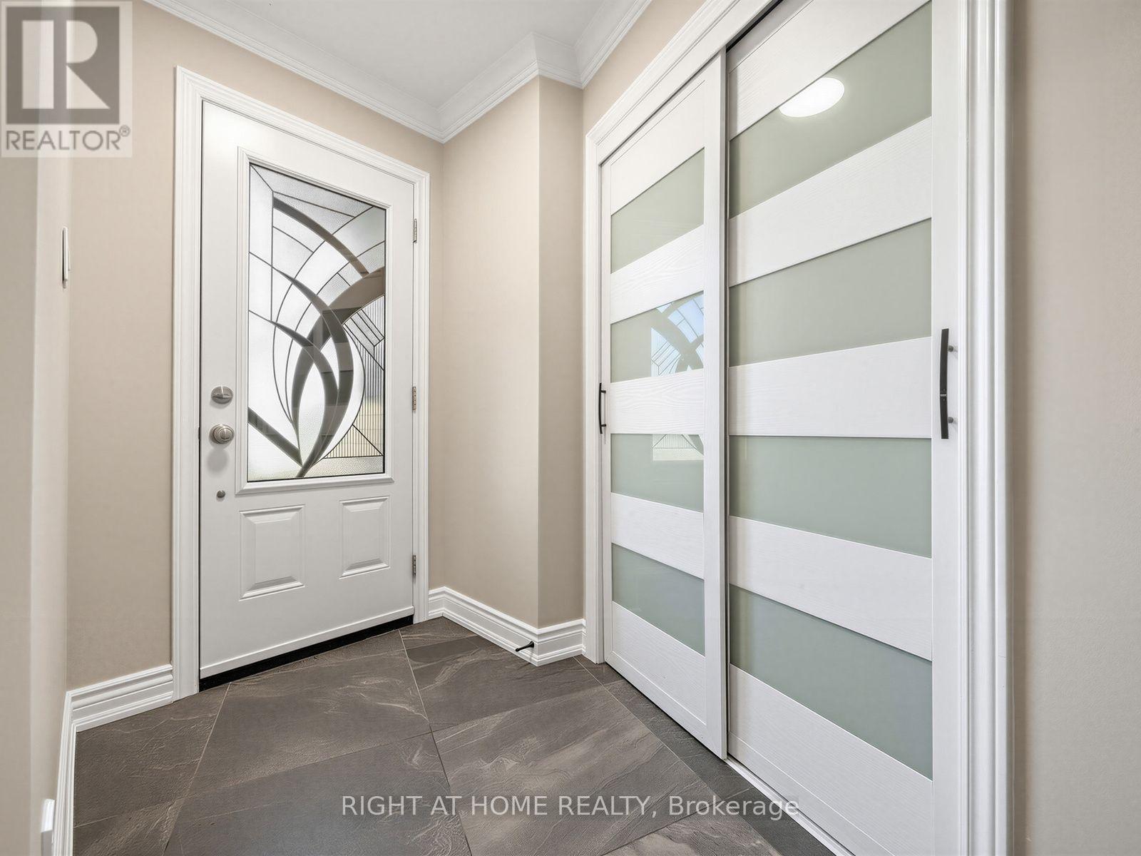 67 Bigham Crescent, Toronto, Ontario  M9C 5C5 - Photo 16 - W13826662