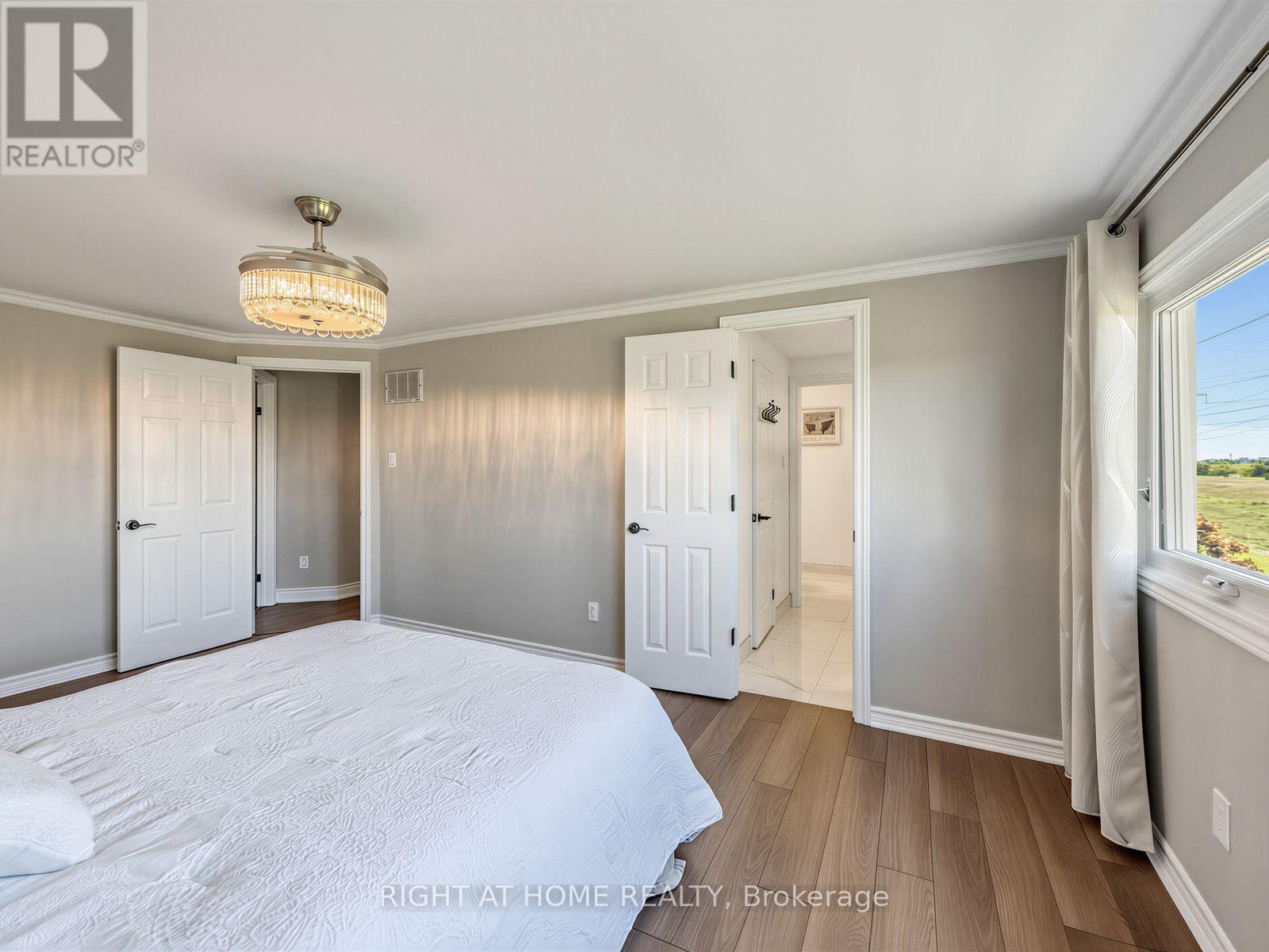 67 Bigham Crescent, Toronto, Ontario  M9C 5C5 - Photo 19 - W13826662