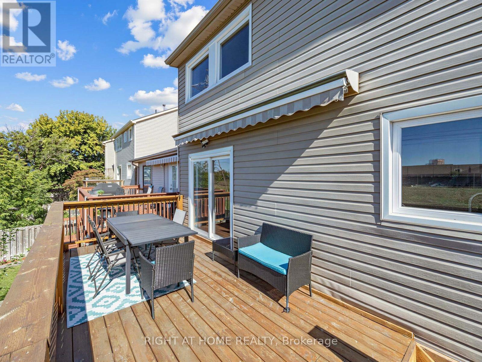 67 Bigham Crescent, Toronto, Ontario  M9C 5C5 - Photo 35 - W13826662
