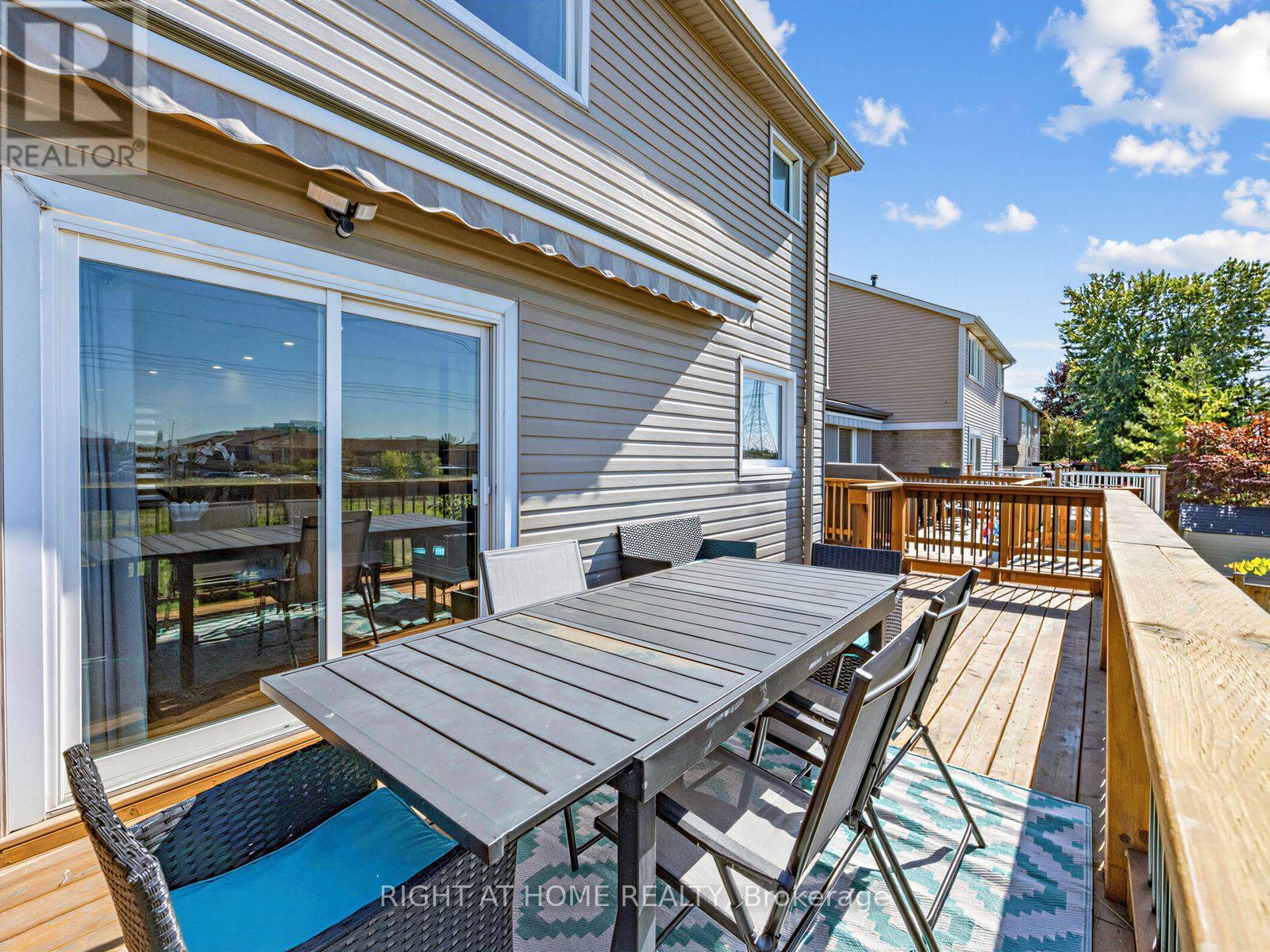 67 Bigham Crescent, Toronto, Ontario  M9C 5C5 - Photo 36 - W13826662