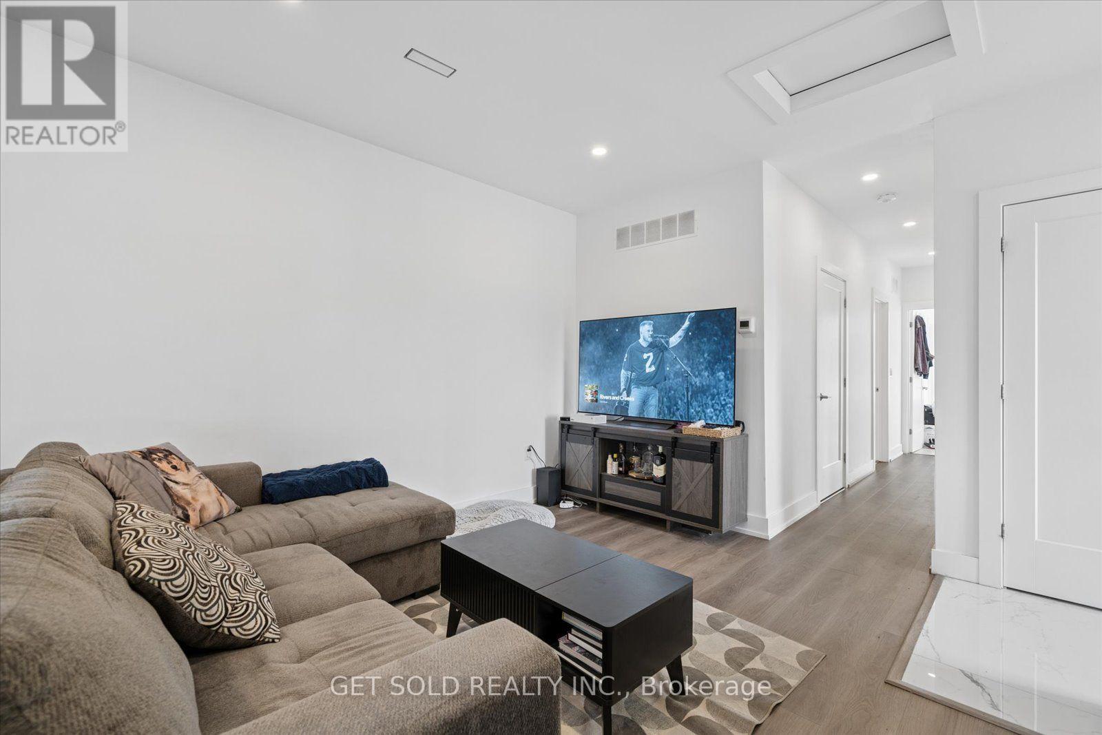 15 Burrard Road, Toronto, Ontario  M9W 3T1 - Photo 20 - W13826704