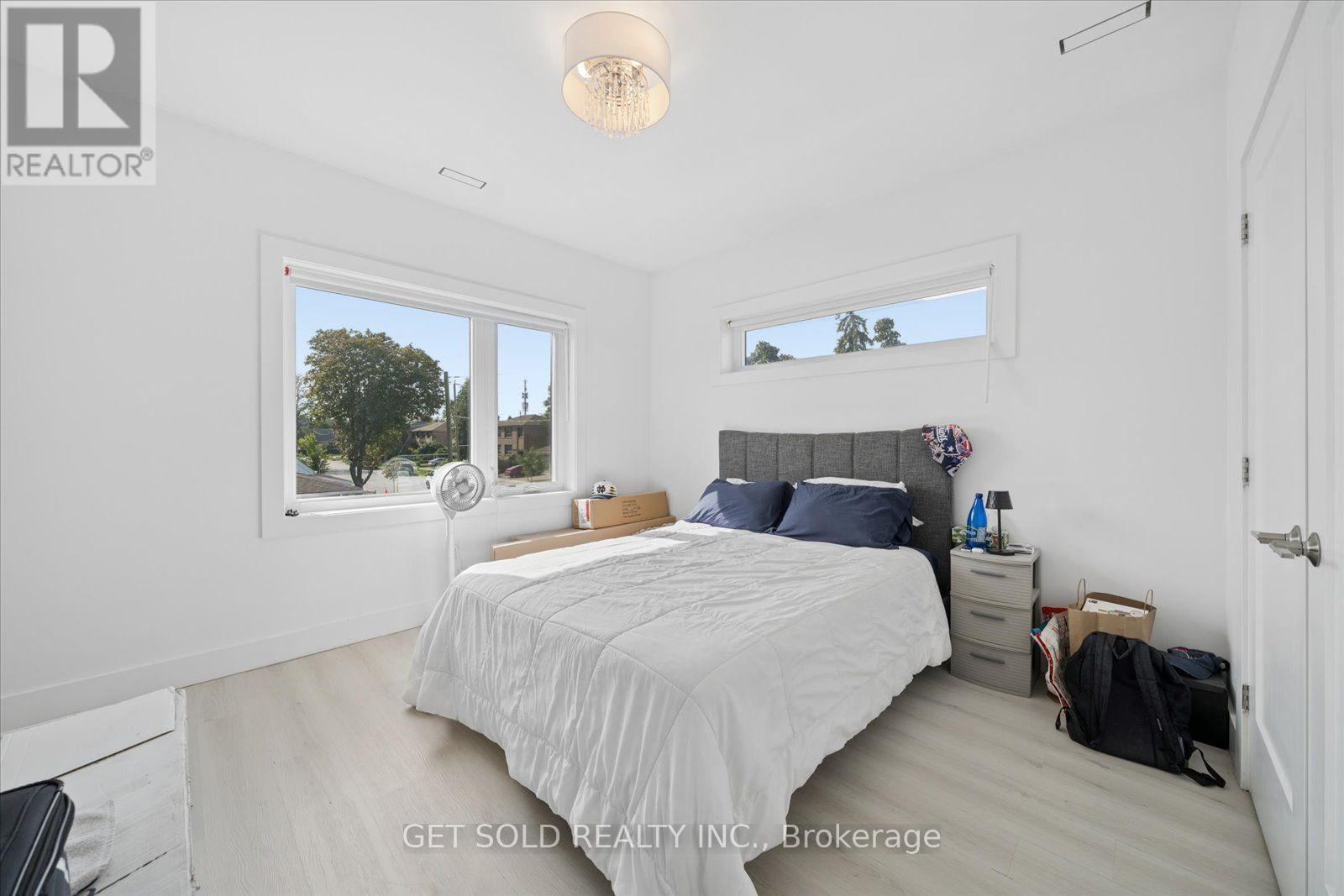 15 Burrard Road, Toronto, Ontario  M9W 3T1 - Photo 25 - W13826704