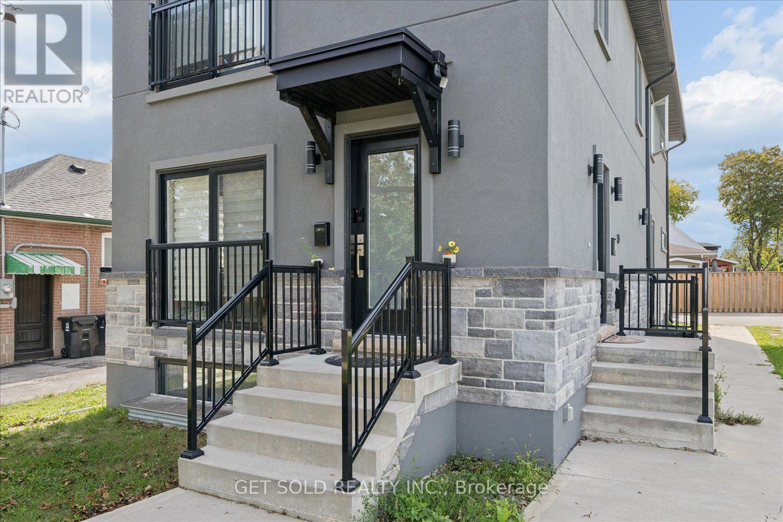 15 Burrard Road, Toronto, Ontario  M9W 3T1 - Photo 3 - W13826704