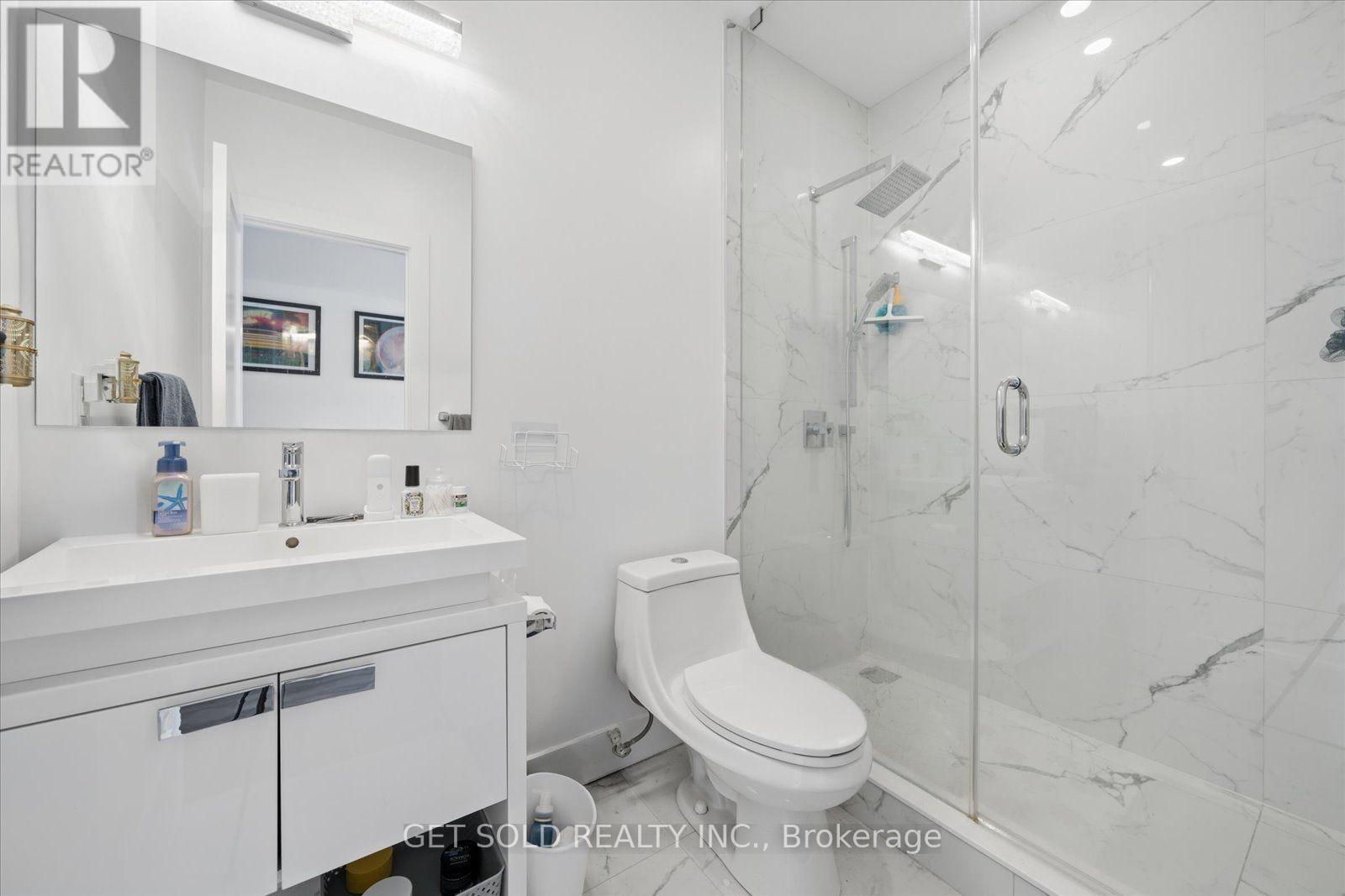 15 Burrard Road, Toronto, Ontario  M9W 3T1 - Photo 31 - W13826704