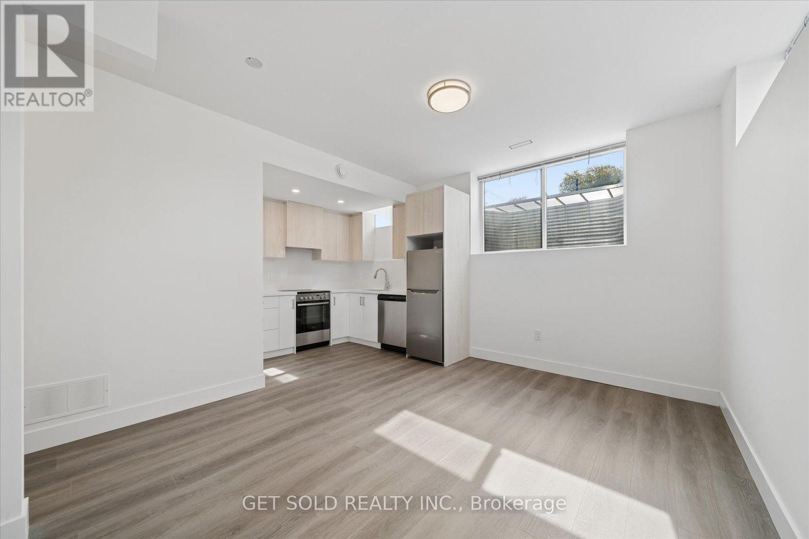 15 Burrard Road, Toronto, Ontario  M9W 3T1 - Photo 49 - W13826704