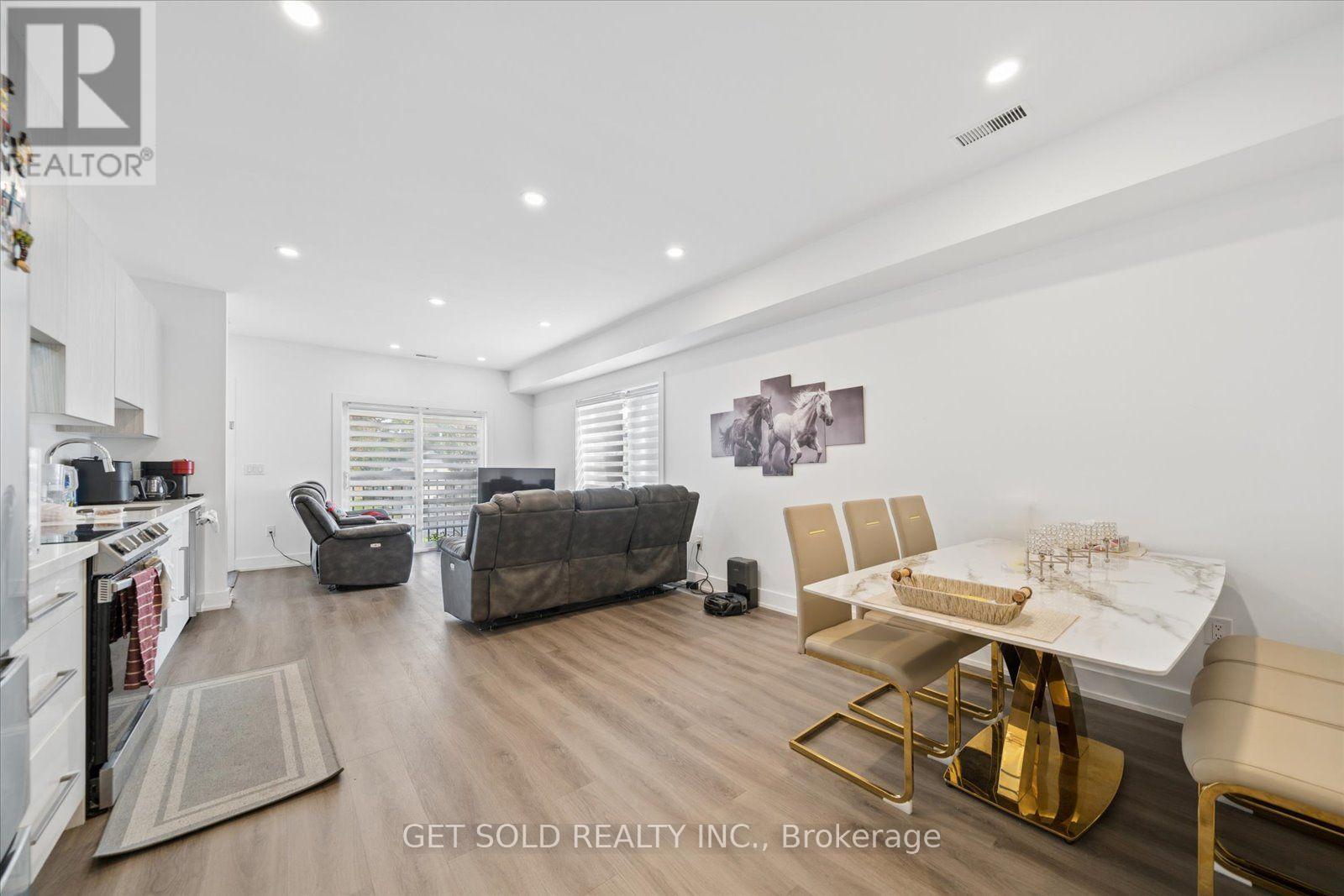 15 Burrard Road, Toronto, Ontario  M9W 3T1 - Photo 8 - W13826704