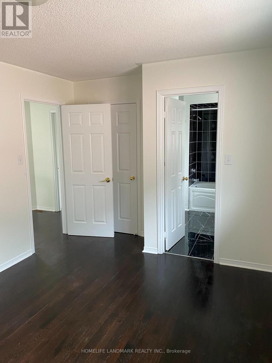 213 Barondale Drive, Mississauga, Ontario  L4Z 3N7 - Photo 18 - W13826708