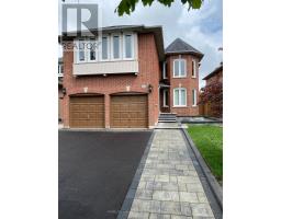 213 BARONDALE DRIVE, Mississauga, Ontario