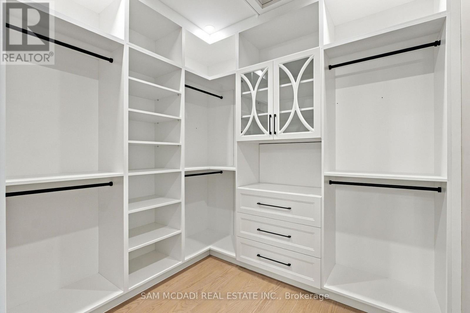 507 Wildwood Drive, Oakville, Ontario  L6K 1V1 - Photo 23 - W13826724