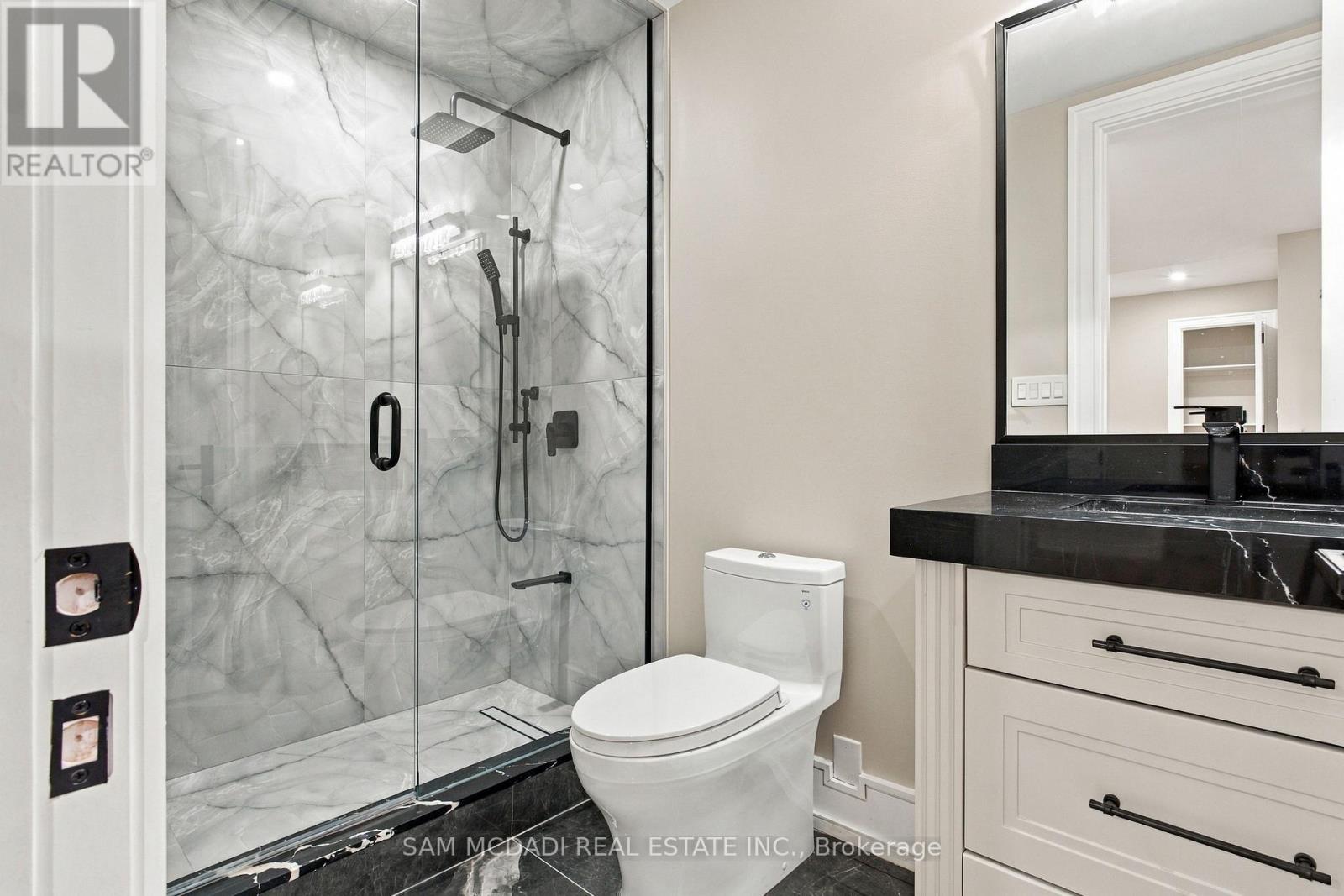 507 Wildwood Drive, Oakville, Ontario  L6K 1V1 - Photo 35 - W13826724