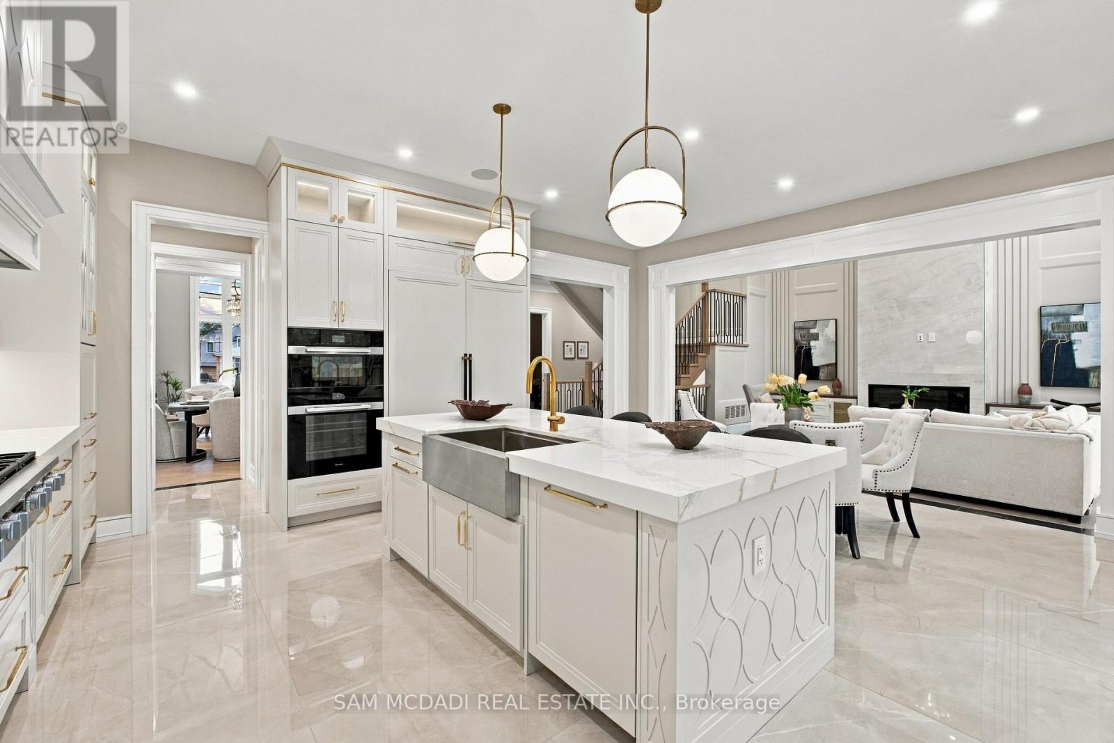 507 Wildwood Drive, Oakville, Ontario  L6K 1V1 - Photo 9 - W13826724
