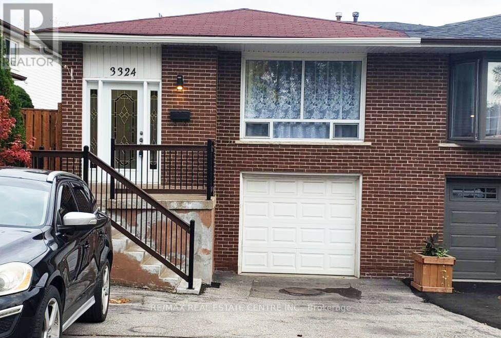 3324 STRABANE DRIVE, Mississauga, Ontario
