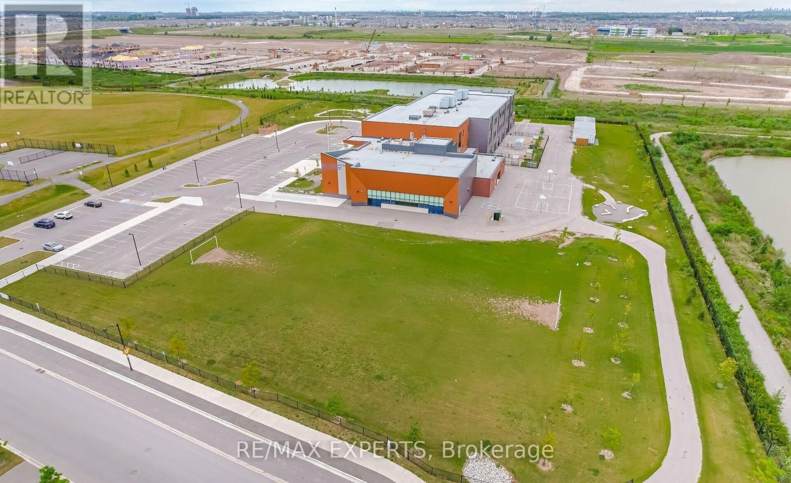 640 Boyd Lane, Milton, Ontario  L9E 1W6 - Photo 29 - W13826734