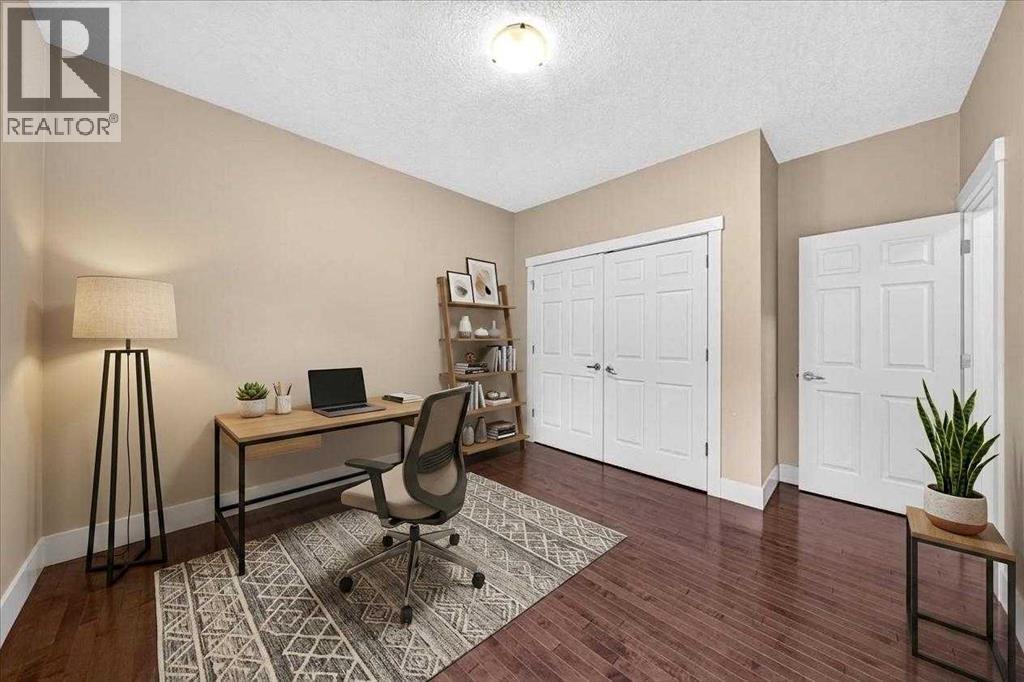 520 Rocky Vista Gardens NW photo 33