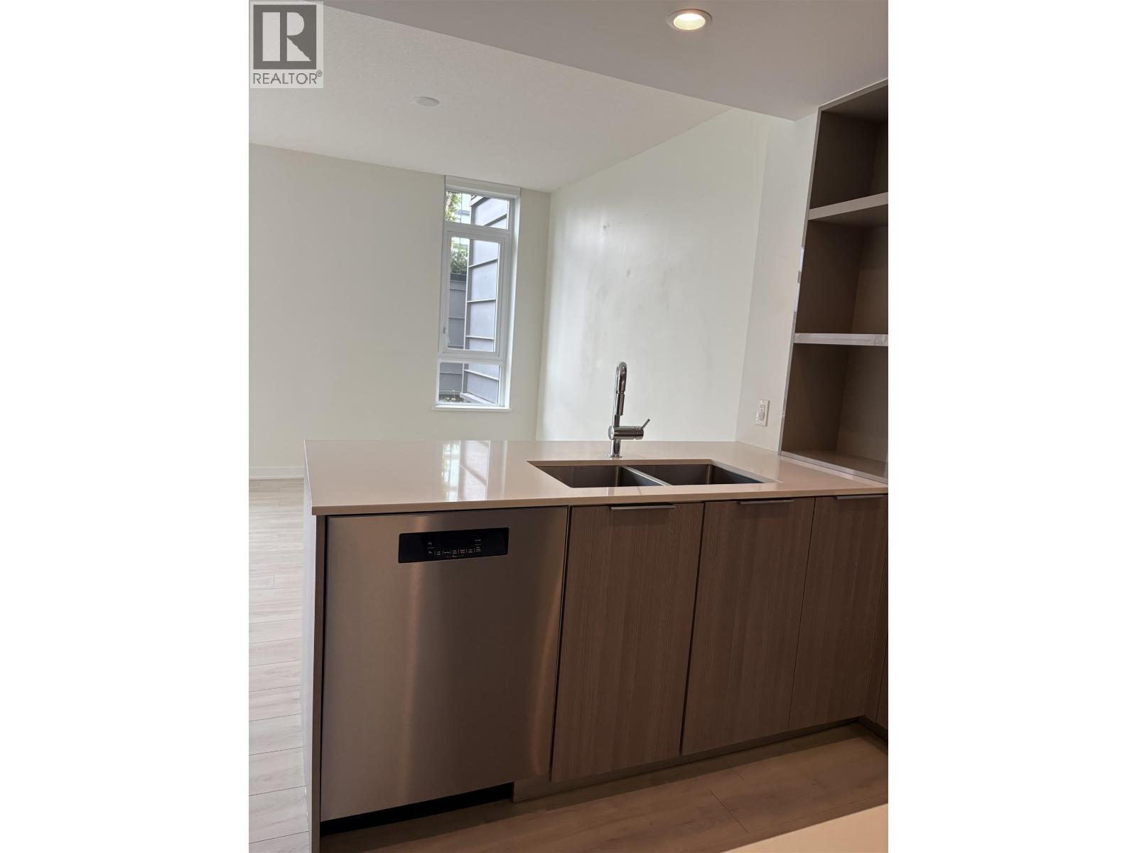 501 1401 Hunter Street, North Vancouver, British Columbia  V7J 0E2 - Photo 12 - R3169106