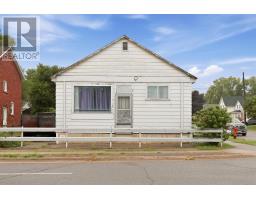 32 Wallace TER, Sault Ste. Marie, Ontario