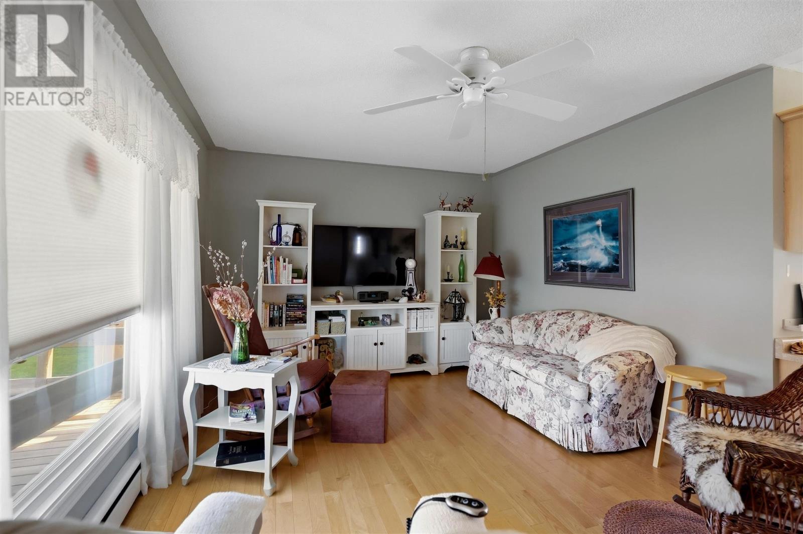 357 Mcnabb St, Sault Ste Marie, Ontario  P6B 1Y8 - Photo 6 - SM262604