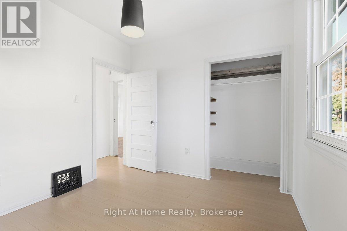 349 Kingsdale Avenue, Oshawa (O'neill), Ontario  L1G 5H4 - Photo 18 - E13826760