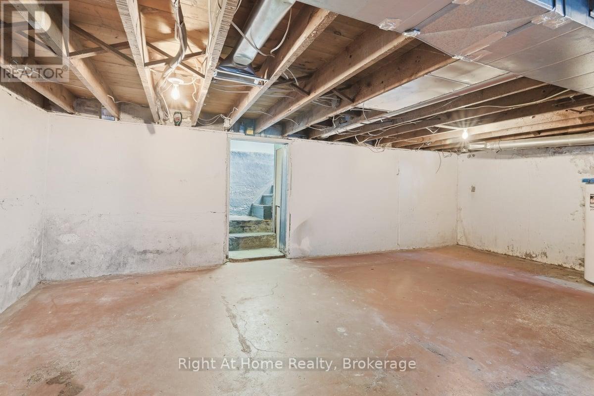 349 Kingsdale Avenue, Oshawa (O'neill), Ontario  L1G 5H4 - Photo 24 - E13826760