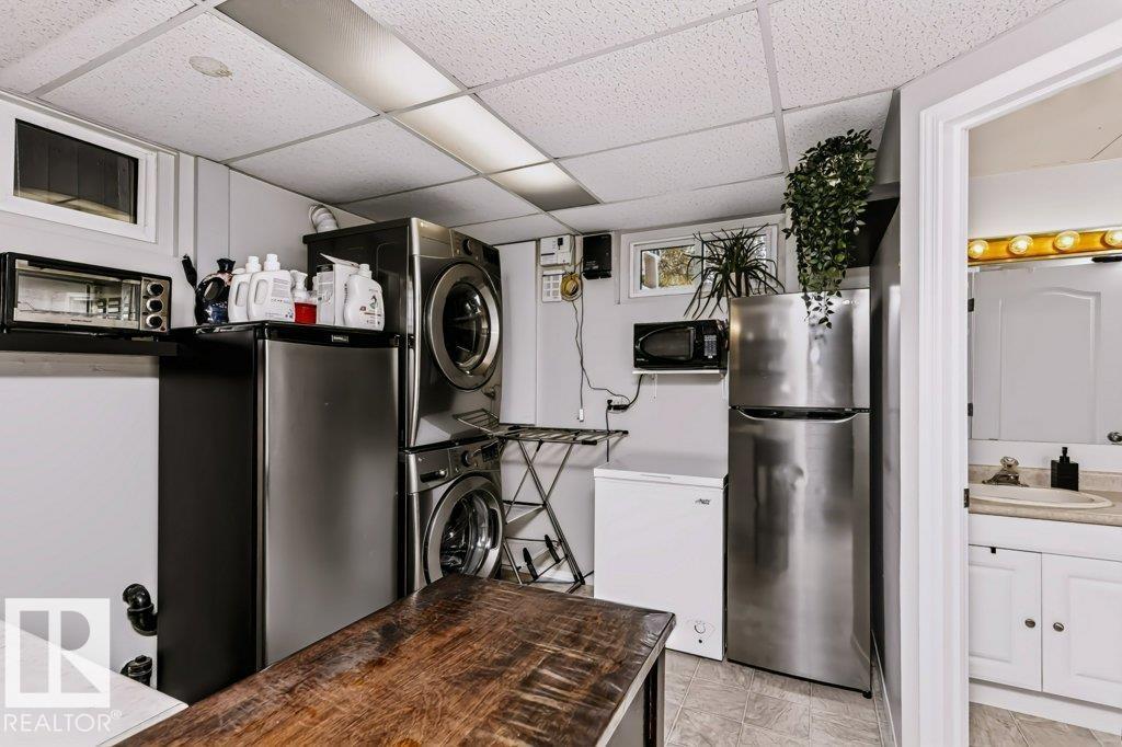 8104 162 St Nw, Edmonton, Alberta  T5R 2L7 - Photo 38 - E4510312