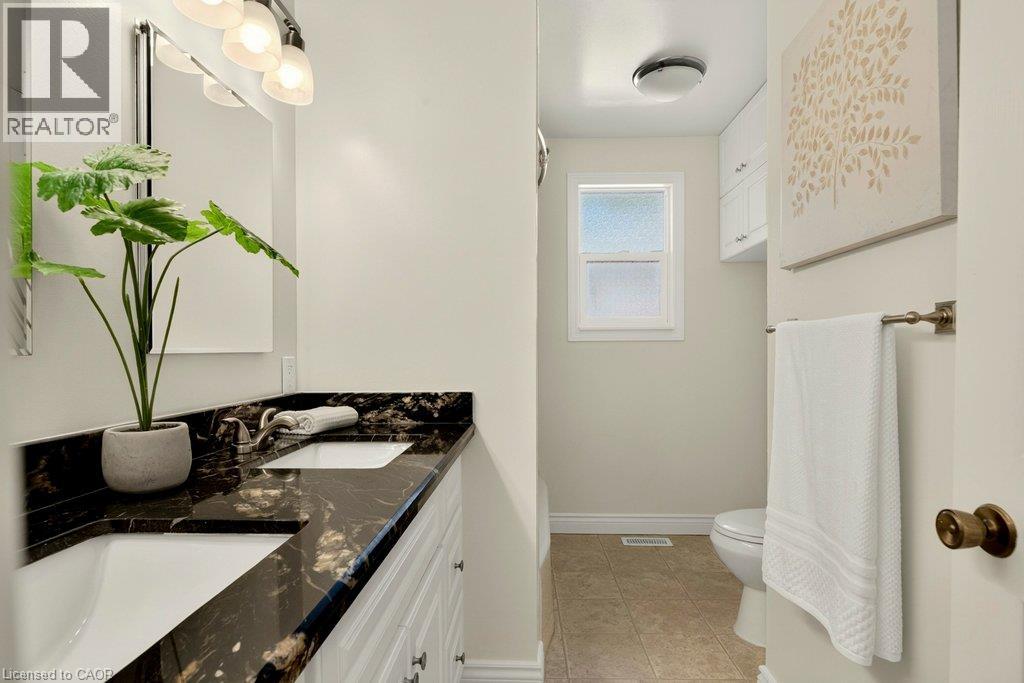 32 Beechwood Avenue, Brantford, Ontario  N3R 6Z2 - Photo 28 - 40860577