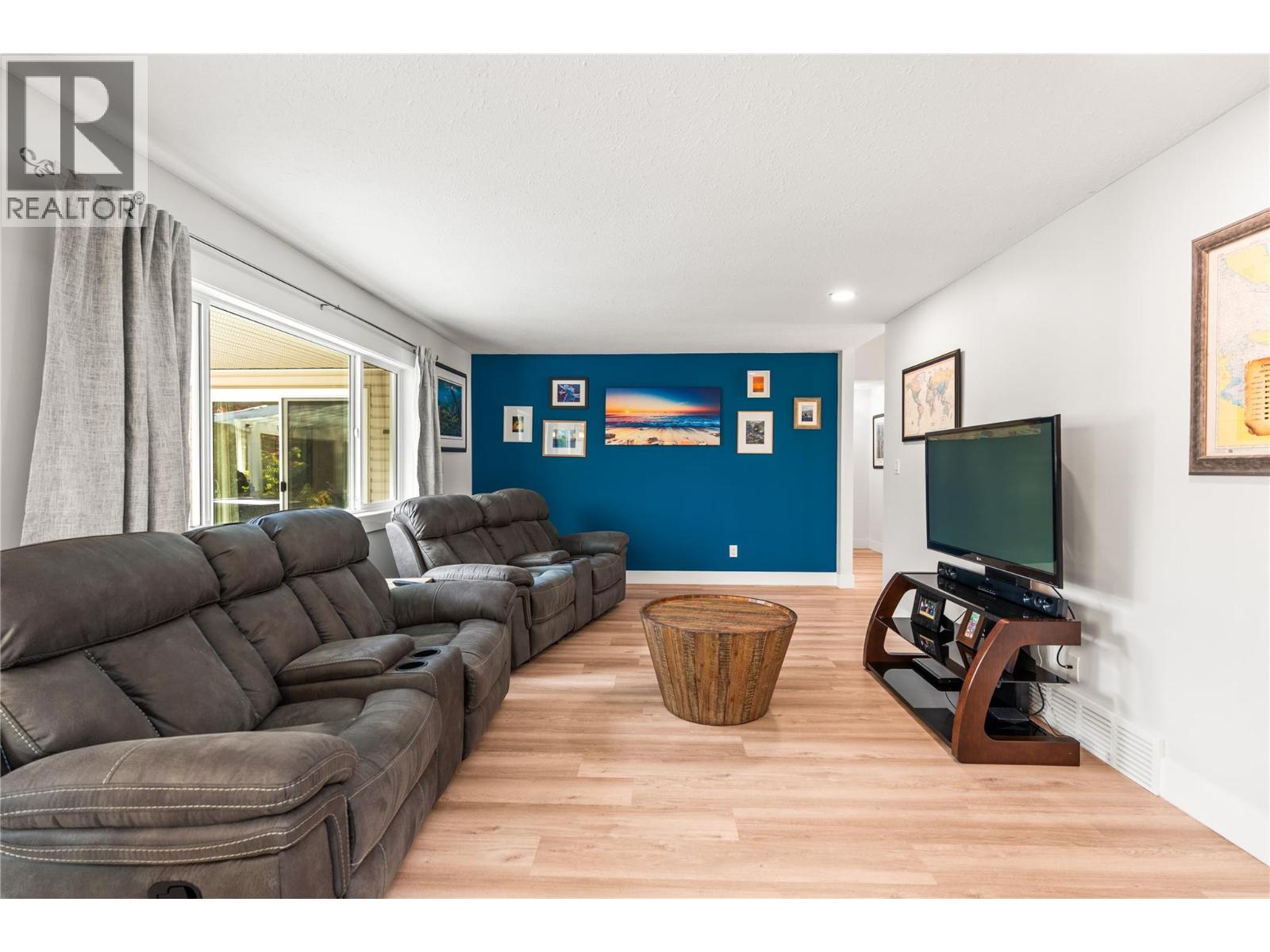 9434 Angus Drive, Coldstream, British Columbia  V1B 3G1 - Photo 16 - 10401420