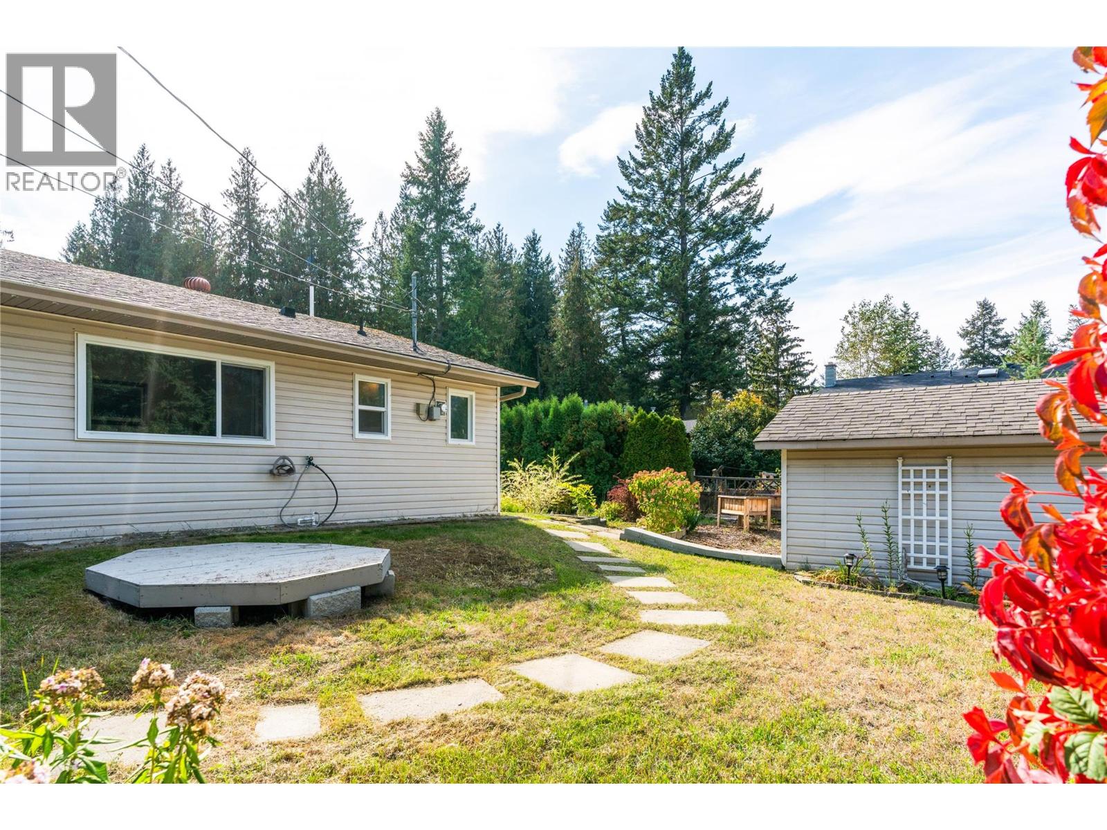 9434 Angus Drive, Coldstream, British Columbia  V1B 3G1 - Photo 35 - 10401420