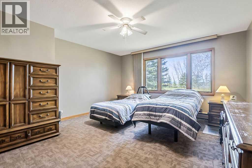 32126 Coal Trail W
