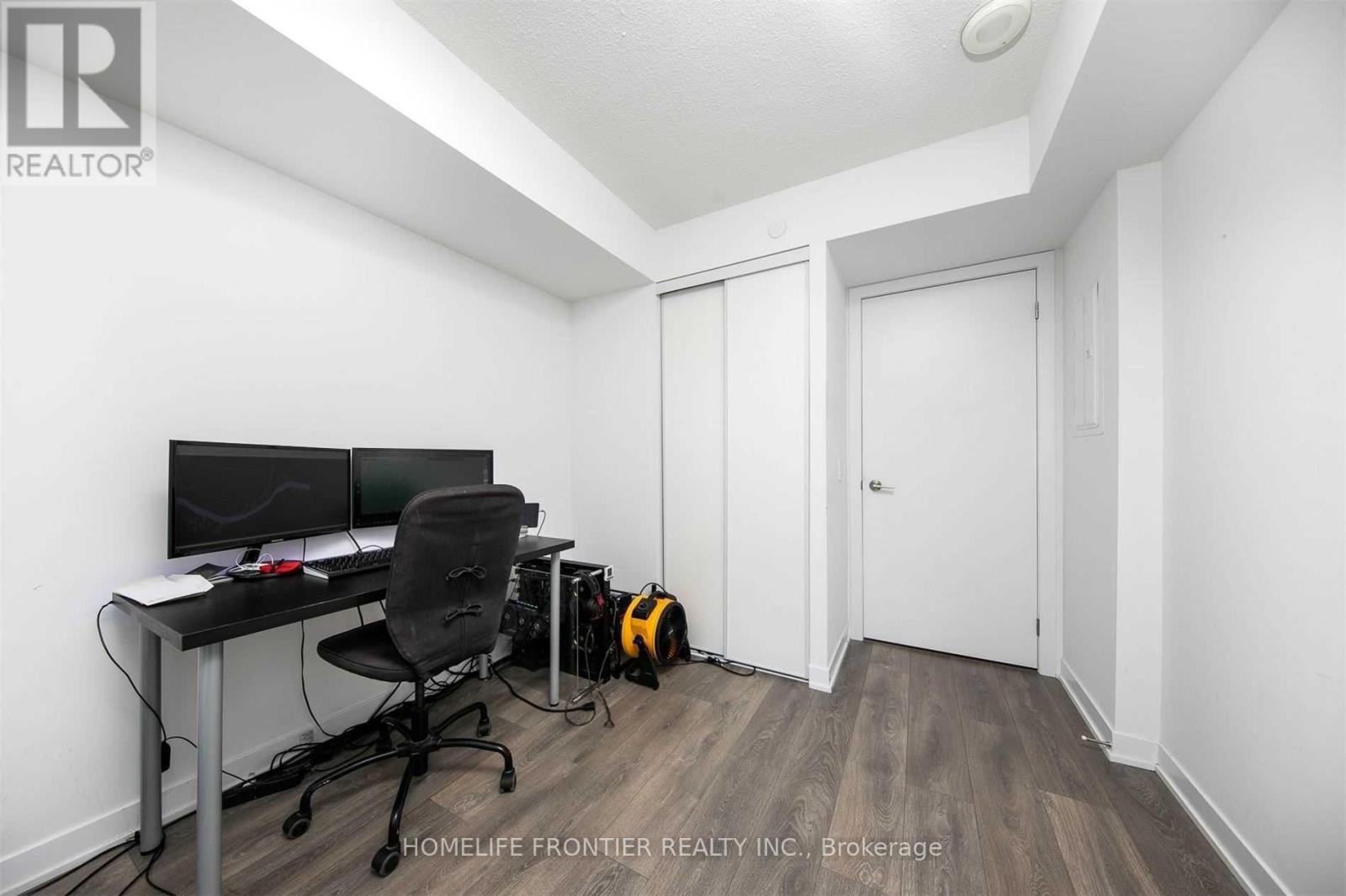 1103 - 87 Peter Street, Toronto, Ontario  M5V 0P1 - Photo 17 - C13726796