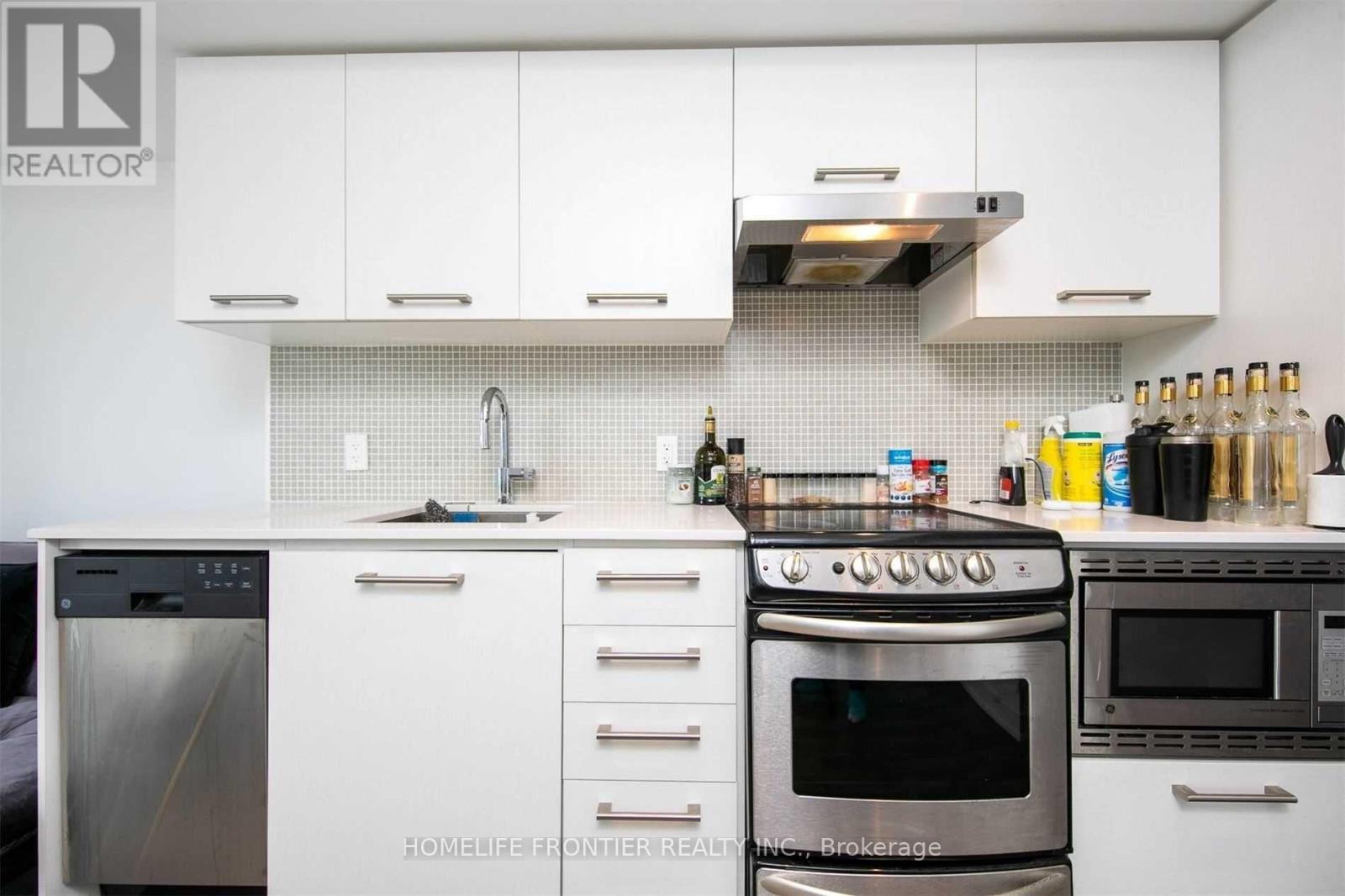 1103 - 87 Peter Street, Toronto, Ontario  M5V 0P1 - Photo 6 - C13726796
