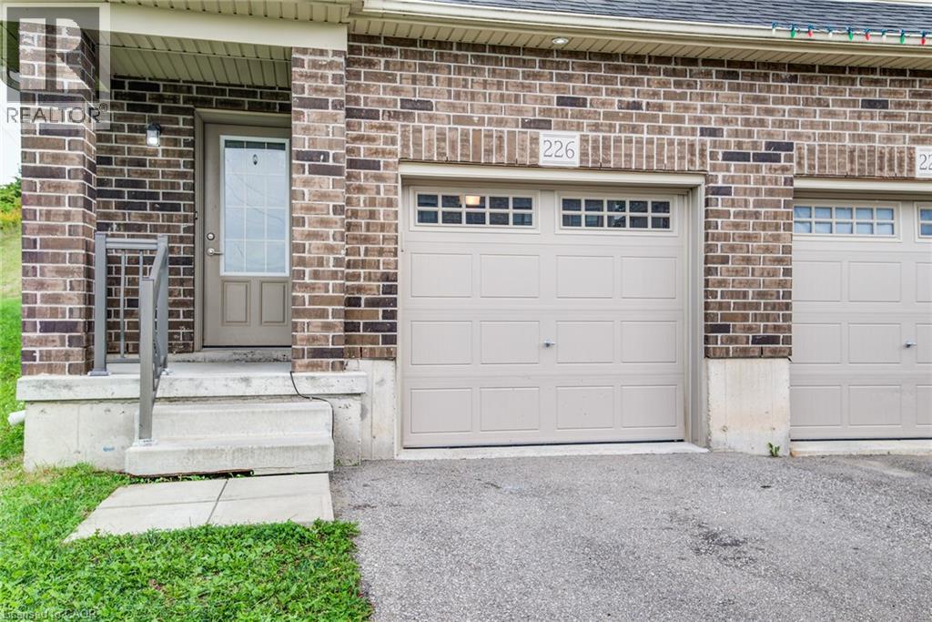 226 Maitland Street, Kitchener, Ontario  N2R 1Z1 - Photo 5 - 40865771