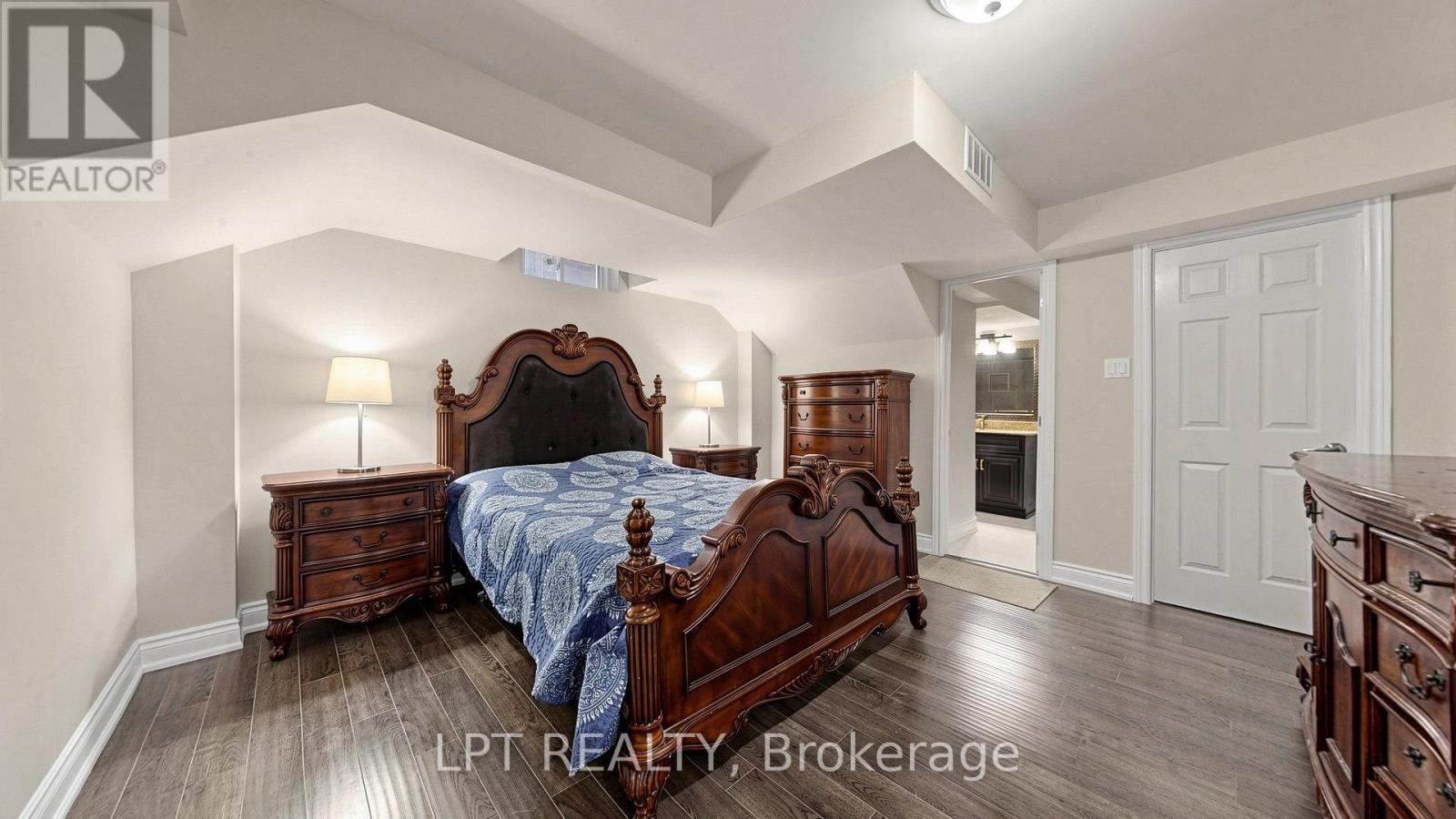 4 Plentywood Drive, Brampton, Ontario L6Y 0V2 - Photo 30 - W13826764