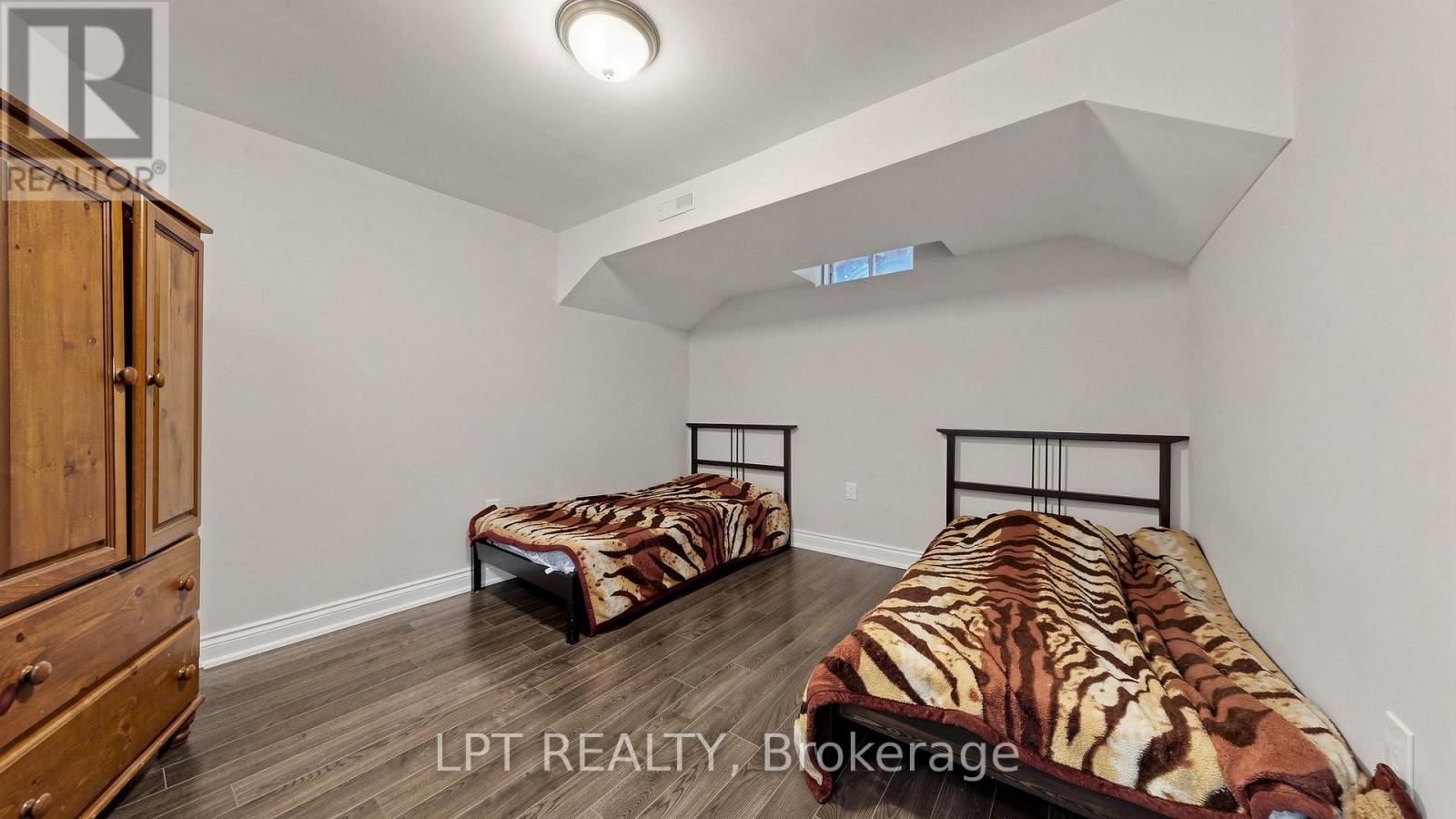 4 Plentywood Drive, Brampton, Ontario L6Y 0V2 - Photo 31 - W13826764