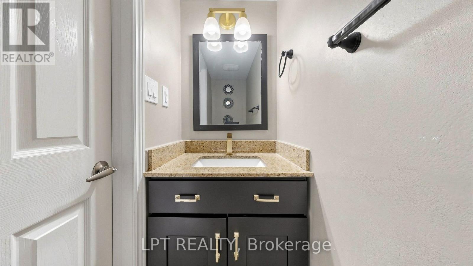 4 Plentywood Drive, Brampton, Ontario L6Y 0V2 - Photo 34 - W13826764