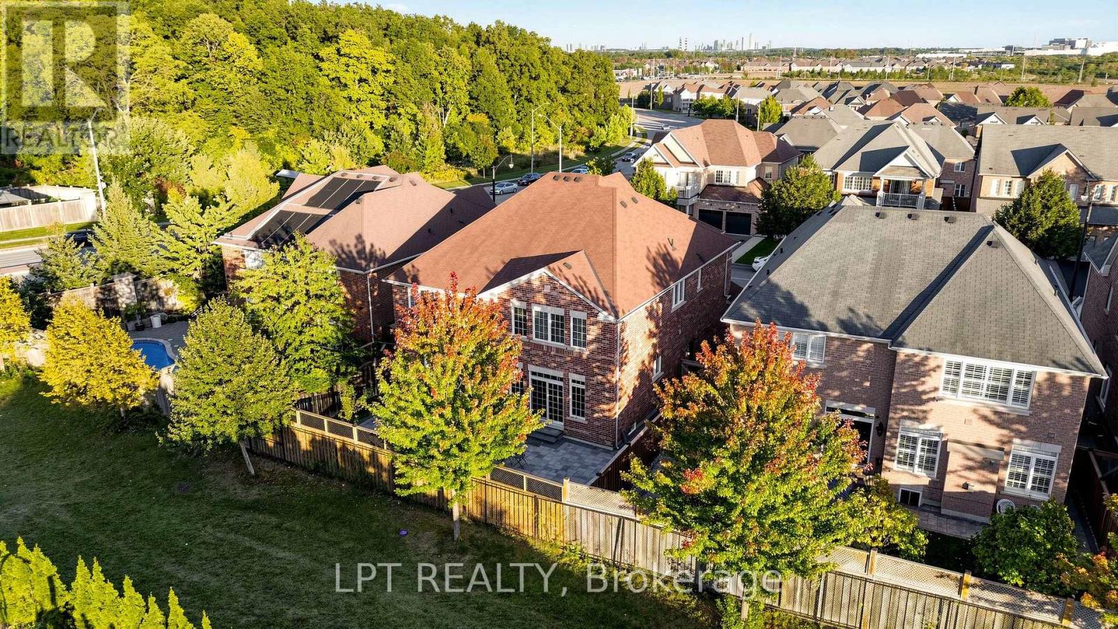 4 Plentywood Drive, Brampton, Ontario L6Y 0V2 - Photo 39 - W13826764