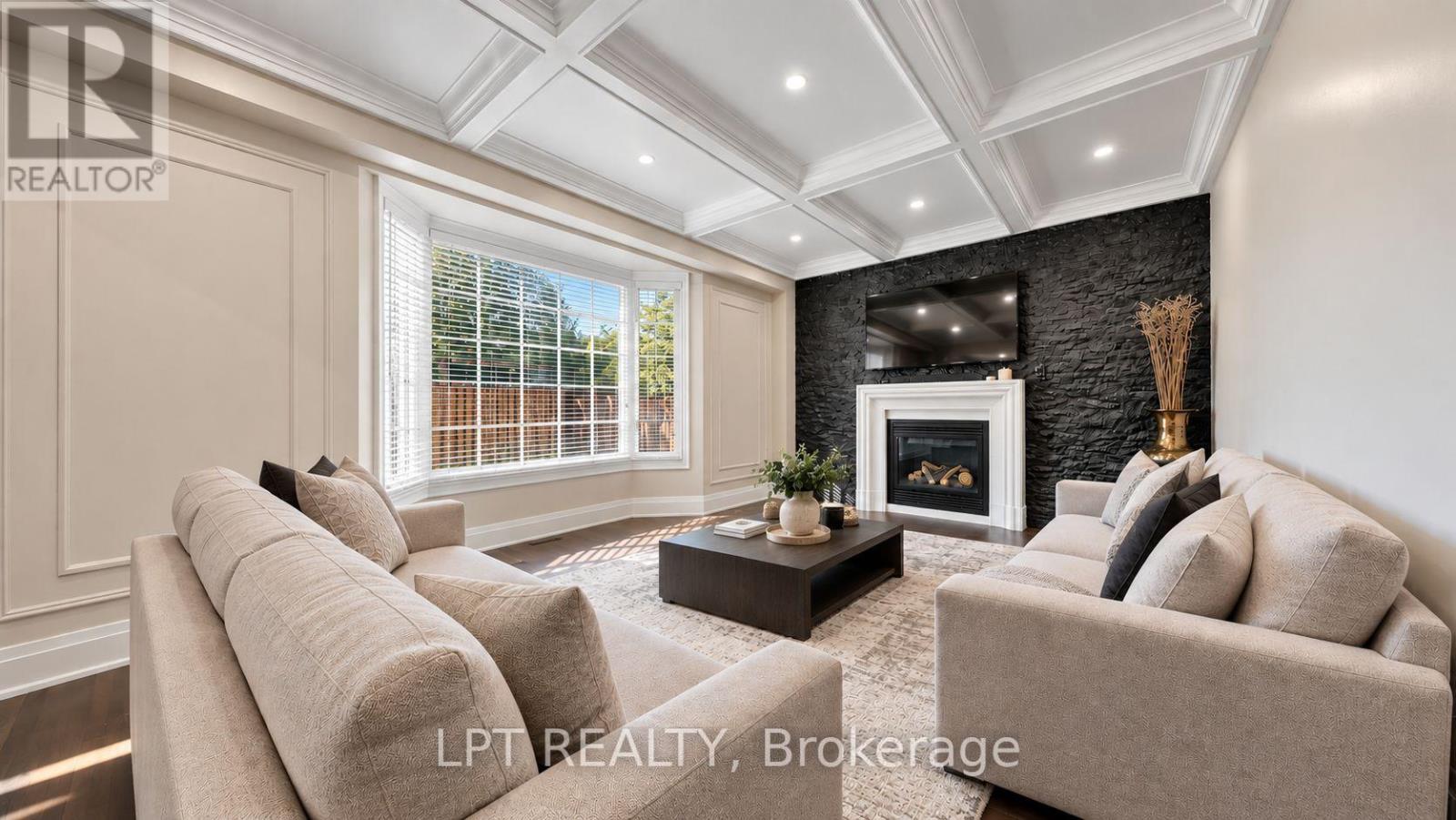 4 Plentywood Drive, Brampton, Ontario L6Y 0V2 - Photo 7 - W13826764