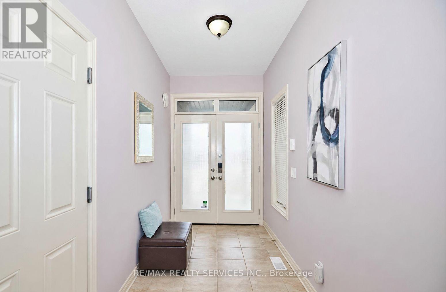 Upper - 6045 Ernest Crescent, Niagara Falls, Ontario L2H 0H9 - Photo 2 - X13826762