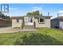 46 ACTON AVENUE, Toronto, Ontario