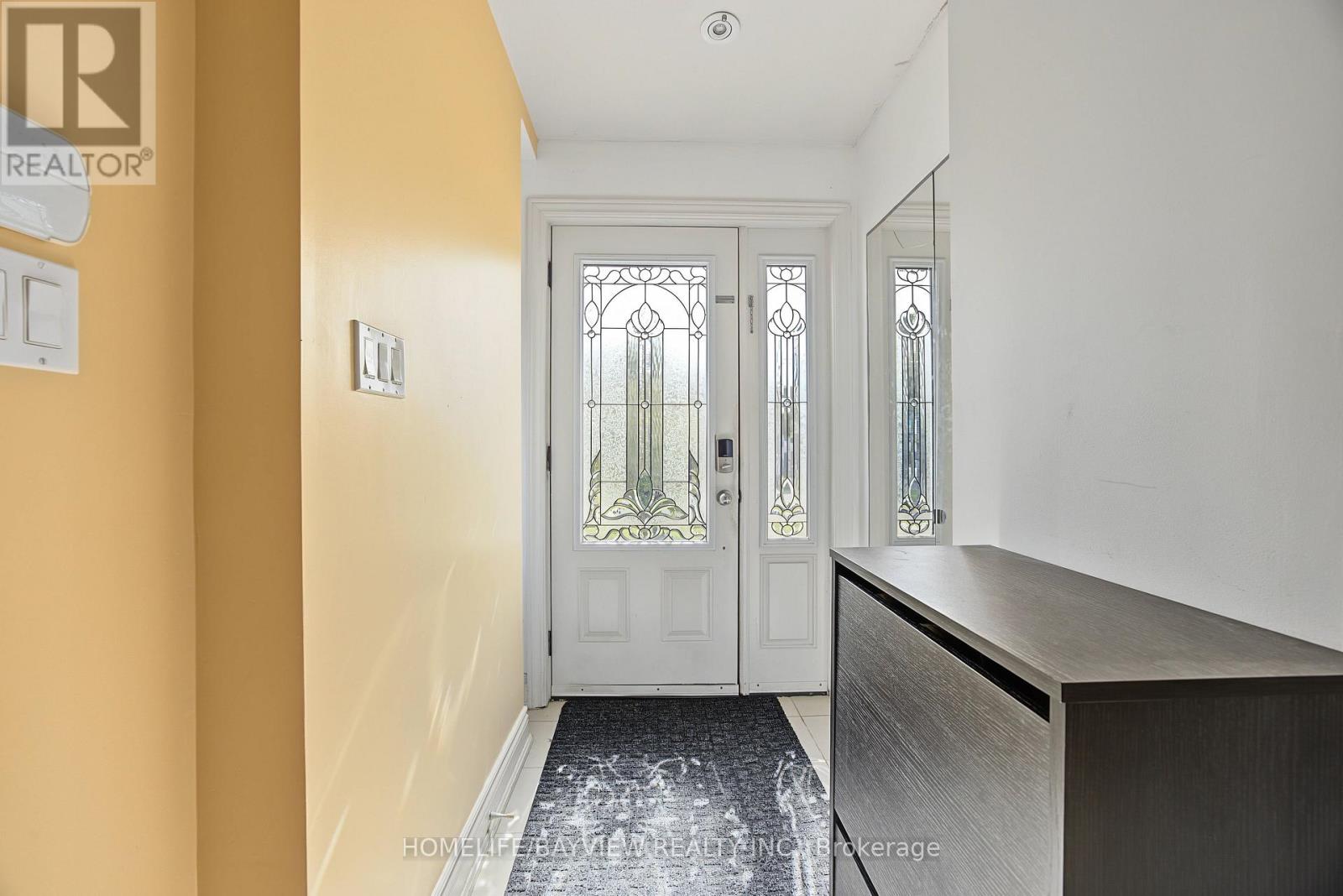 46 Acton Avenue, Toronto, Ontario  M3H 4G8 - Photo 5 - C13826174