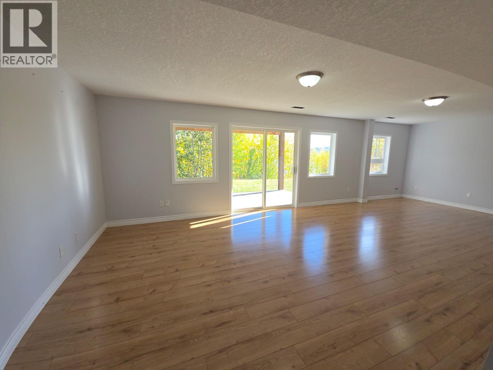 5153 45 Avenue NW, Chetwynd, British Columbia  V0C 1J0 - Photo 7 - 10377697