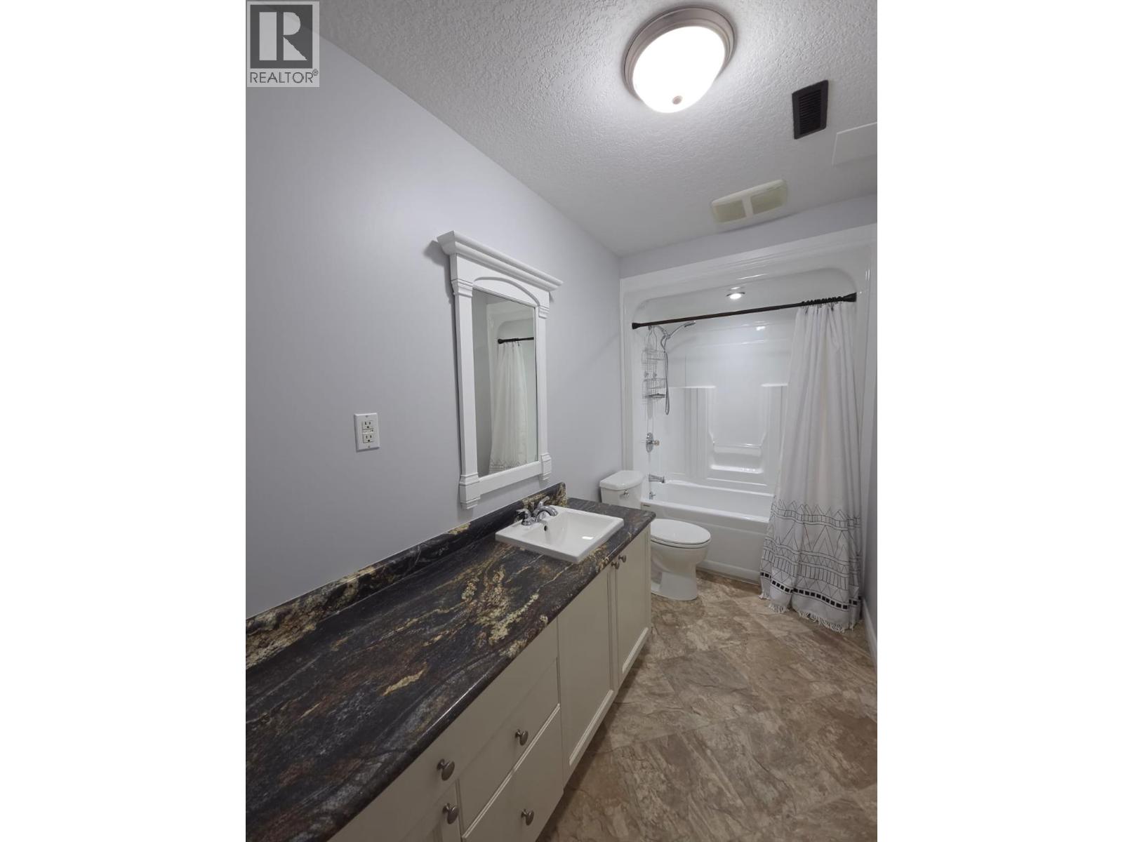 5153 45 Avenue NW, Chetwynd, British Columbia  V0C 1J0 - Photo 49 - 10377697