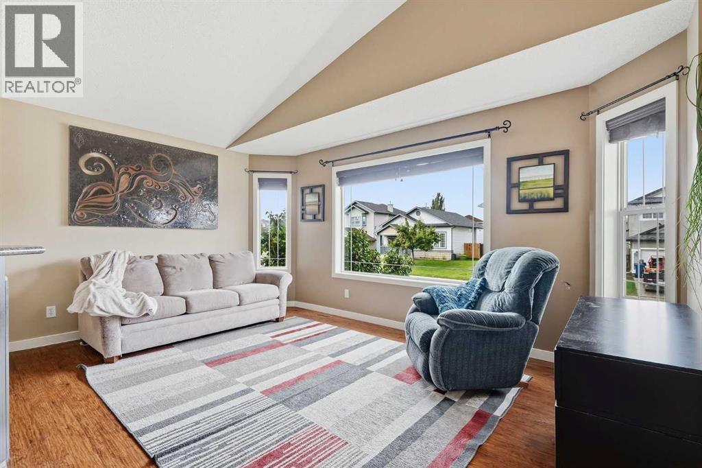 58 Cimarron Meadows Road, Okotoks, Alberta  T1S 1T6 - Photo 4 - A2345308