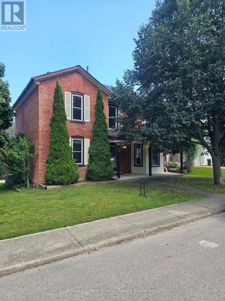 86 Victoria Street N, Woodstock, Ontario  N4S 6V3 - Photo 2 - X13616924