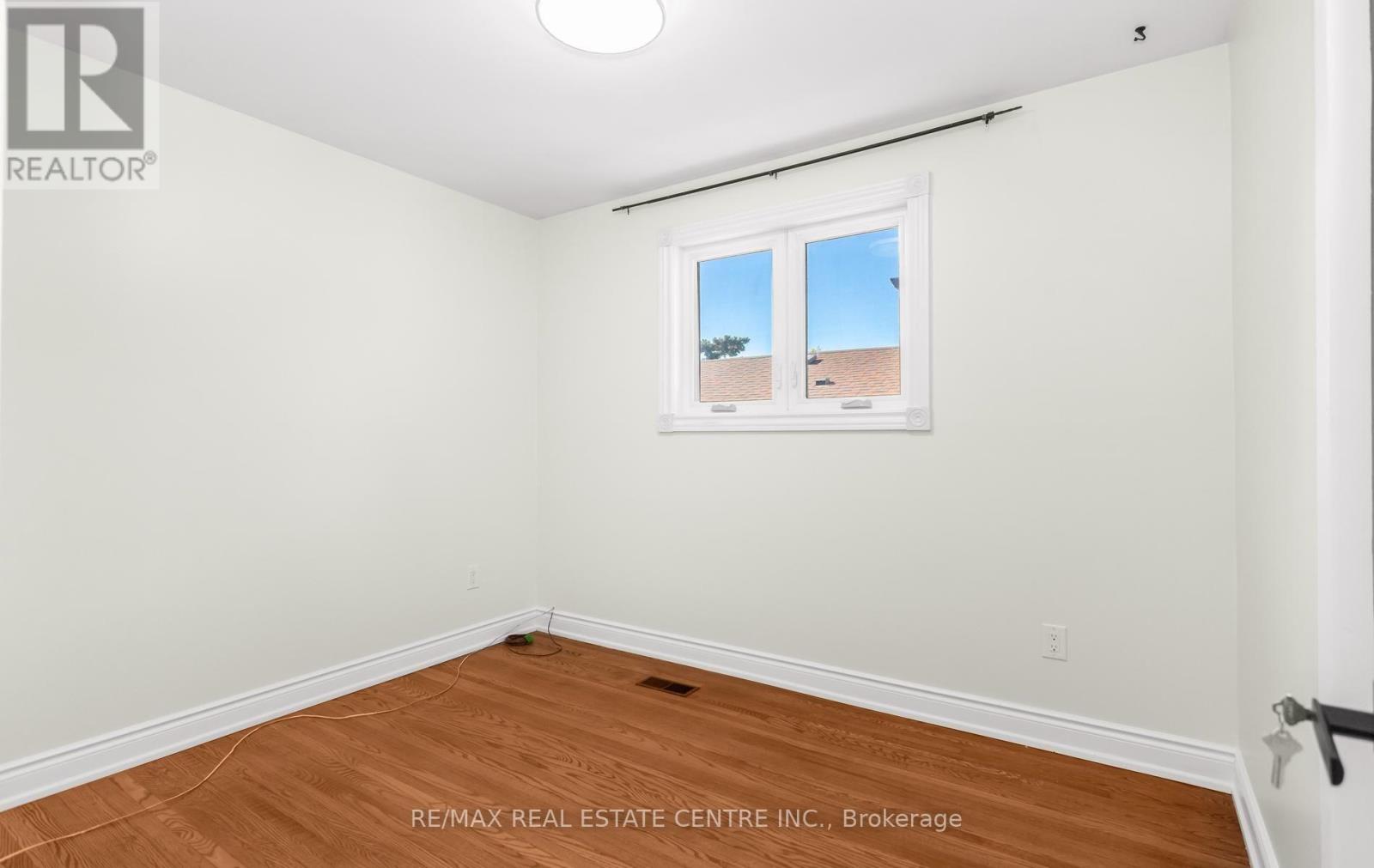 879 Consort Crescent, Mississauga, Ontario  L5C 1J8 - Photo 22 - W13822548